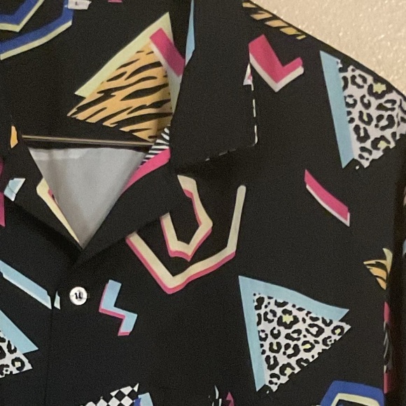 80s mens colorful geometric short sleeve shirt Button up retro stranger things - Picture 5 of 7